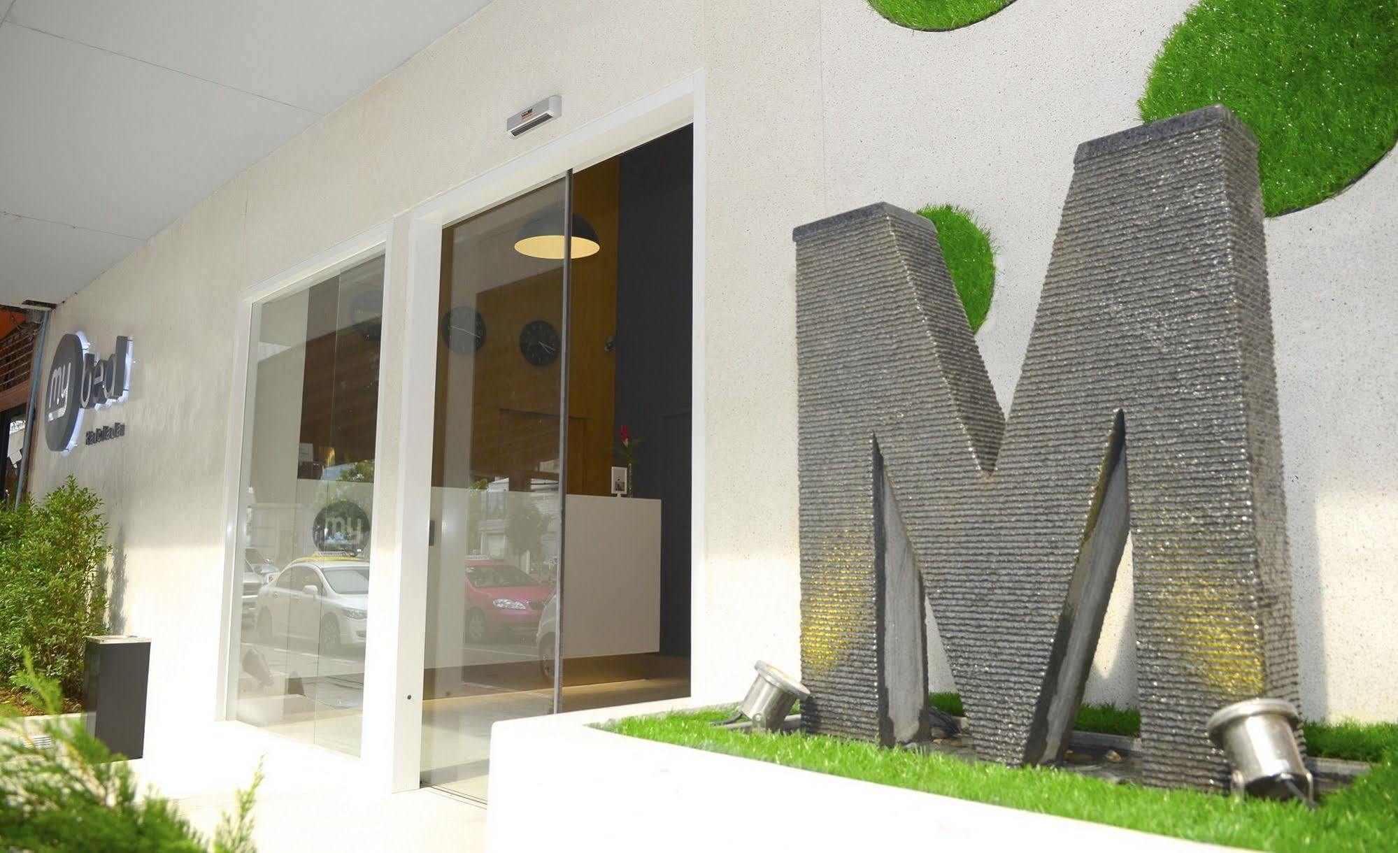 Hotel Mybed Ratchada Bangkok Exterior foto